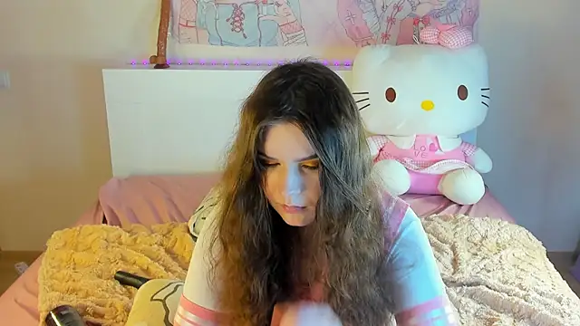 Snapshot of kuraii1_ chatting on 02-14-25, 05:19 kuraii1  online show from 02-14-25, 05:19