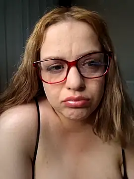 cansuozell online show from 09-26-25, 07:29