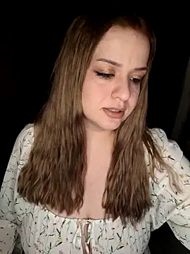 cansuozell online show from 10-29-25, 03:36