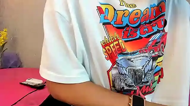 KOURTNEY-- online show from 01-10-26, 02:02