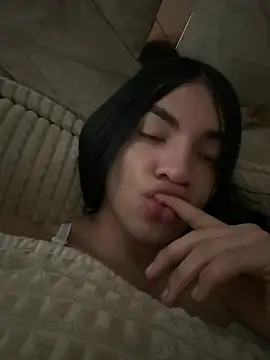 MisscharlotteK online show from 02-10-25, 04:47