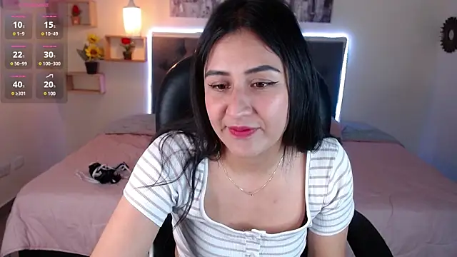 Snapshot of mia_aira chatting on 12-27-24, 08:28 mia aira online show from 12-27-24, 08:28