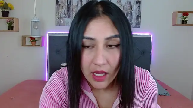 Snapshot of mia_aira chatting on 11-15-25, 03:19 mia aira online show from 11-15-25, 03:19