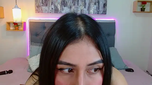 Snapshot of mia_aira chatting on 11-20-25, 03:45 mia aira online show from 11-20-25, 03:45