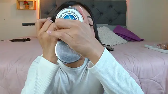 Snapshot of mia_aira chatting on 11-23-25, 03:45 mia aira online show from 11-23-25, 03:45