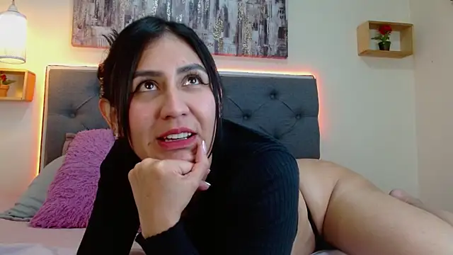 Snapshot of mia_aira chatting on 12-02-25, 04:02 mia aira online show from 12-02-25, 04:02