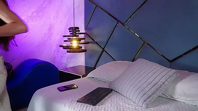 ammy durand online show from 11-22-25, 07:02