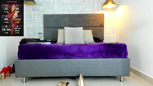 missnatash online show from 04-06-26, 12:17