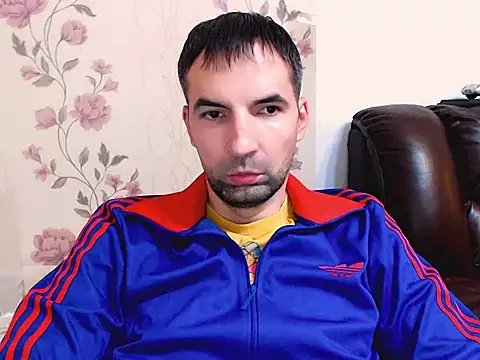 Snapshot of Leo_1617 chatting on 11-26-25, 05:25 Leo 1617 online show from 11-26-25, 05:25