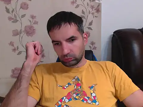 Snapshot of Leo_1617 chatting on 11-28-25, 02:31 Leo 1617 online show from 11-28-25, 02:31