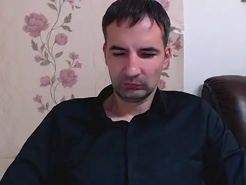 Snapshot of Leo_1617 chatting on 11-29-25, 08:01 Leo 1617 online show from 11-29-25, 08:01