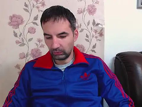 Snapshot of Leo_1617 chatting on 12-03-25, 08:56 Leo 1617 online show from 12-03-25, 08:56