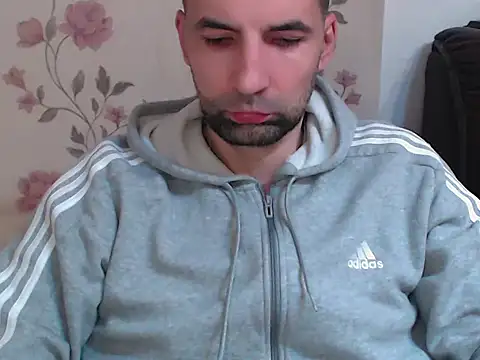 Snapshot of Leo_1617 chatting on 02-27-26, 09:59 Leo 1617 online show from 02-27-26, 09:59