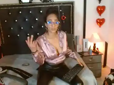 SamaraMartinez online show from 03-21-25, 07:35