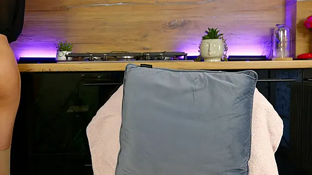 celestara online show from 02-08-25, 11:55