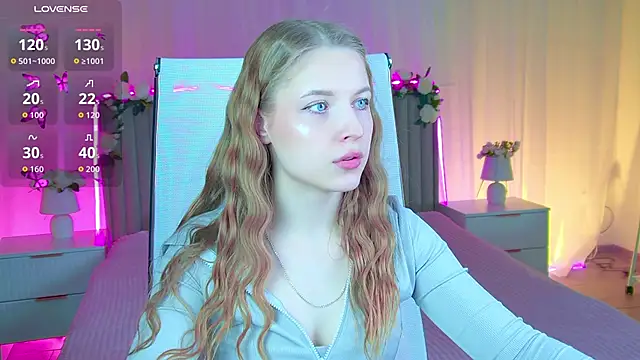 CuteMousee online show from 04-23-26, 07:20