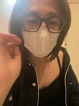 mel  mel online show from 03-25-26, 04:35