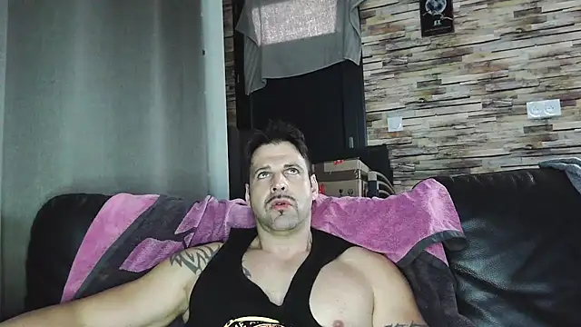 XxBigboybandxX online show from 02-12-26, 01:50