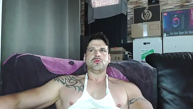 XxBigboybandxX online show from 04-04-26, 05:43