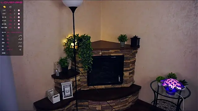 Snapshot of EngelAlman chatting on 02-07-25, 07:18 EngelAlman online show from 02-07-25, 07:18