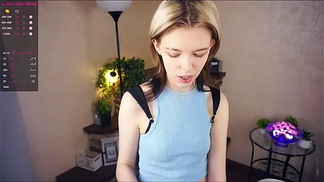 Snapshot of EngelAlman chatting on 03-02-25, 07:21 EngelAlman online show from 03-02-25, 07:21