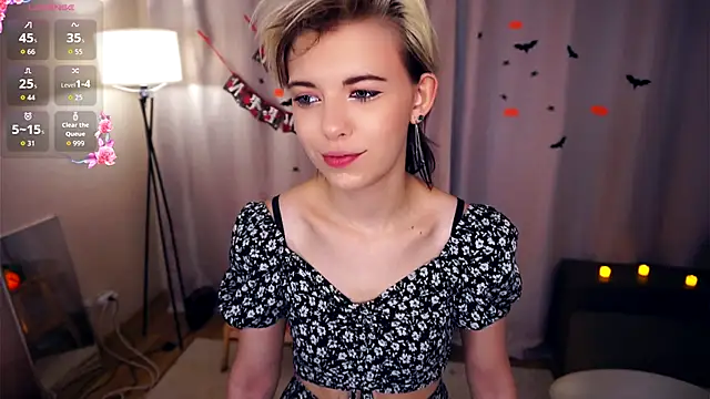 Snapshot of EngelAlman chatting on 10-10-25, 06:12 EngelAlman online show from 10-10-25, 06:12