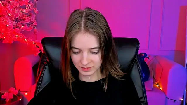 TinaDavil online show from 12-15-24, 08:15