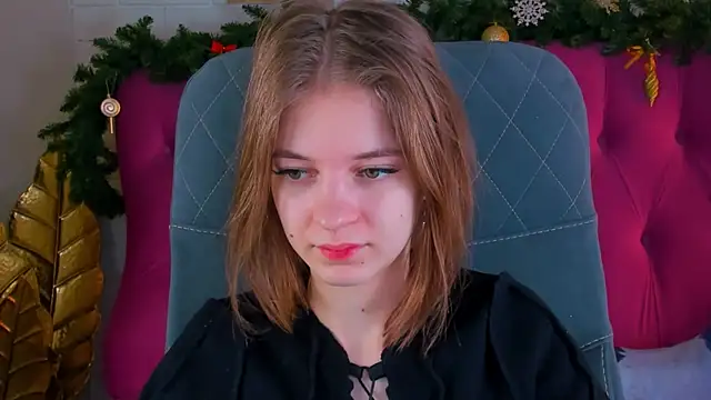 TinaDavil online show from 12-19-24, 02:13