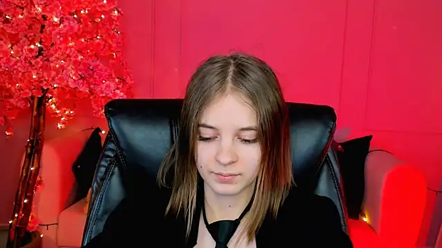 TinaDavil online show from 01-11-25, 04:14