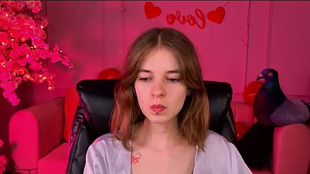 TinaDavil online show from 02-15-25, 05:17