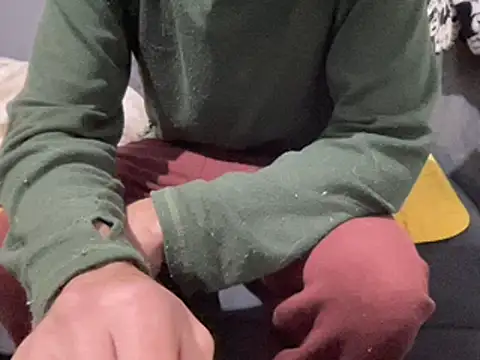 Snapshot of 4small4inchlol chatting on 02-08-25, 07:49 4small4inchlol online show from 02-08-25, 07:49