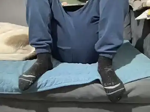 Snapshot of 4small4inchlol chatting on 03-09-25, 04:55 4small4inchlol online show from 03-09-25, 04:55