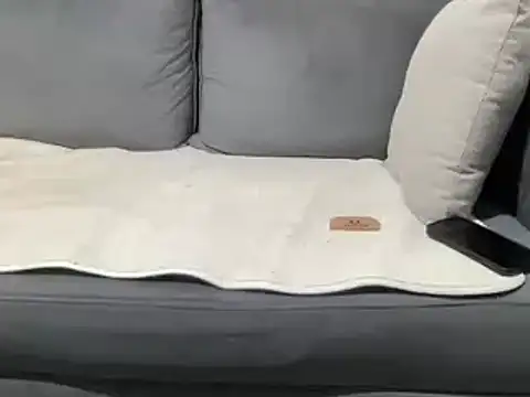 Snapshot of 4small4inchlol chatting on 03-18-25, 02:48 4small4inchlol online show from 03-18-25, 02:48