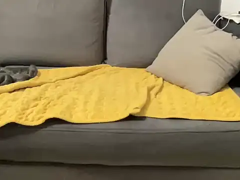 Snapshot of 4small4inchlol chatting on 10-28-25, 08:55 4small4inchlol online show from 10-28-25, 08:55