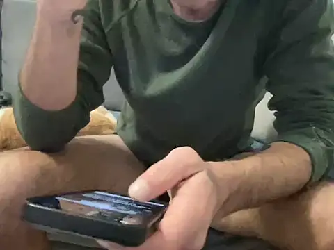 Snapshot of 4small4inchlol chatting on 02-09-26, 05:39 4small4inchlol online show from 02-09-26, 05:39