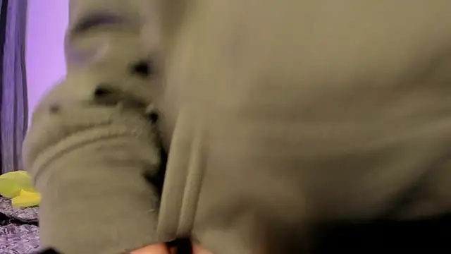 Snapshot of samara_jonness chatting on 01-25-25, 03:30 samara jonness online show from 01-25-25, 03:30