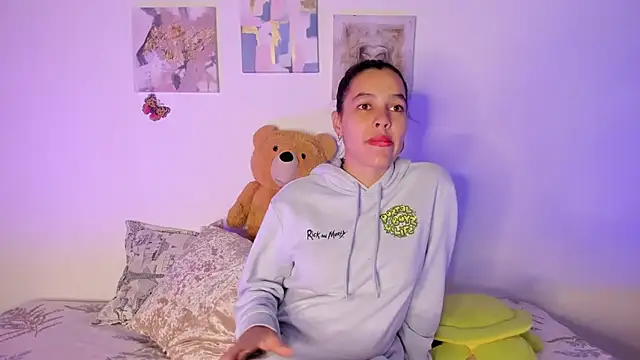 Snapshot of samara_jonness chatting on 02-10-25, 10:40 samara jonness online show from 02-10-25, 10:40