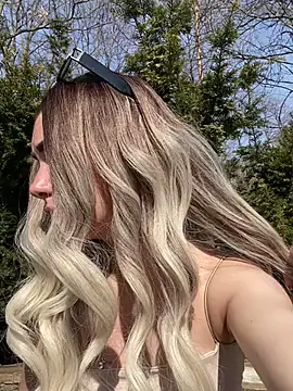 SandraCarter online show from 03-10-25, 10:15