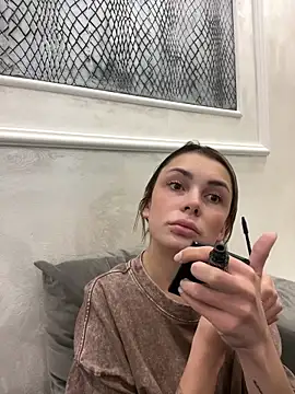 SandraCarter online show from 12-21-25, 08:10