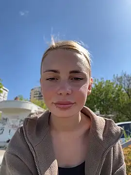 SandraCarter online show from 04-25-26, 07:33