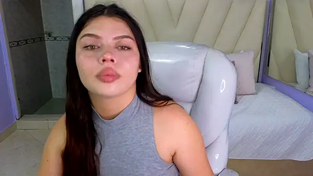 Snapshot of Sexy_paradise18_ chatting on 03-12-25, 03:57 Sexy paradise18  online show from 03-12-25, 03:57