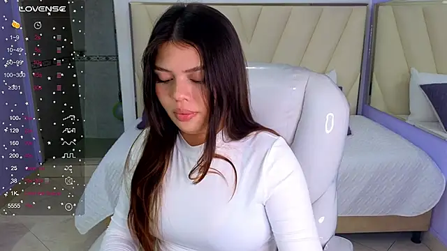 Snapshot of Sexy_paradise18_ chatting on 03-18-25, 06:25 Sexy paradise18  online show from 03-18-25, 06:25
