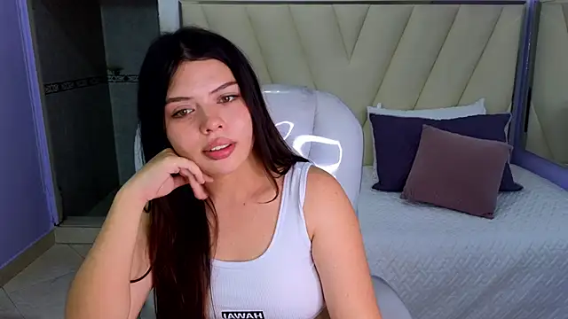 Snapshot of Sexy_paradise18_ chatting on 03-22-25, 06:43 Sexy paradise18  online show from 03-22-25, 06:43
