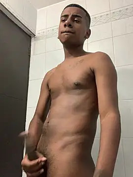 Snapshot of PatrickWest chatting on 12-10-24, 10:37 PatrickWest online show from 12-10-24, 10:37