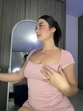 Libia James online show from 02-01-25, 01:44