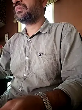 Snapshot of daddy_indian chatting on 11-21-25, 11:31 daddy indian online show from 11-21-25, 11:31