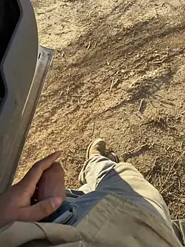 Snapshot of elperrinHN chatting on 09-29-25, 01:38 elperrinHN online show from 09-29-25, 01:38