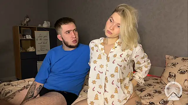 Adelovenick online show from 12-24-24, 07:33