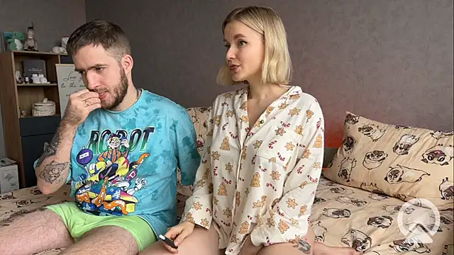 Adelovenick online show from 12-30-24, 09:27