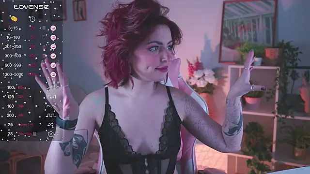 Snapshot of Lana__May chatting on 12-14-24, 05:36 Lana  May online show from 12-14-24, 05:36